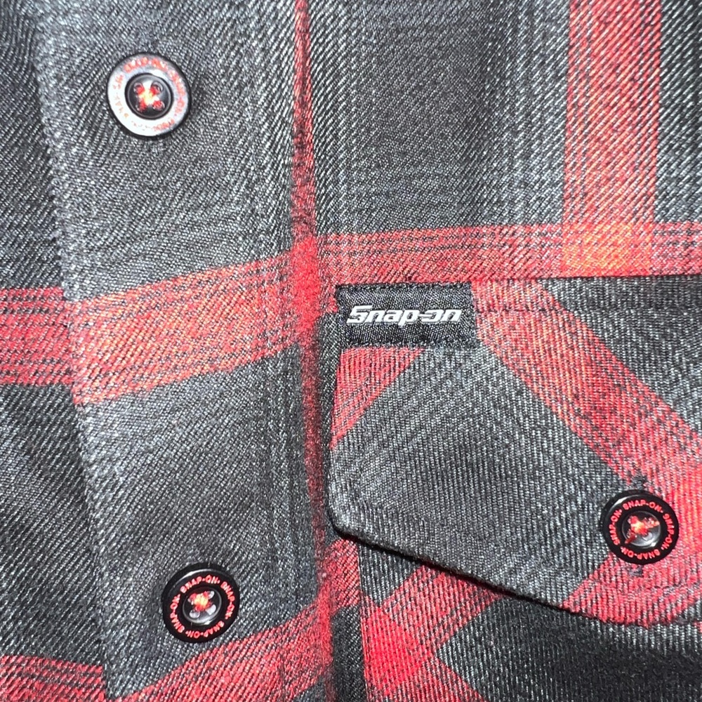 Dixxon Snap On flannel men’s size large